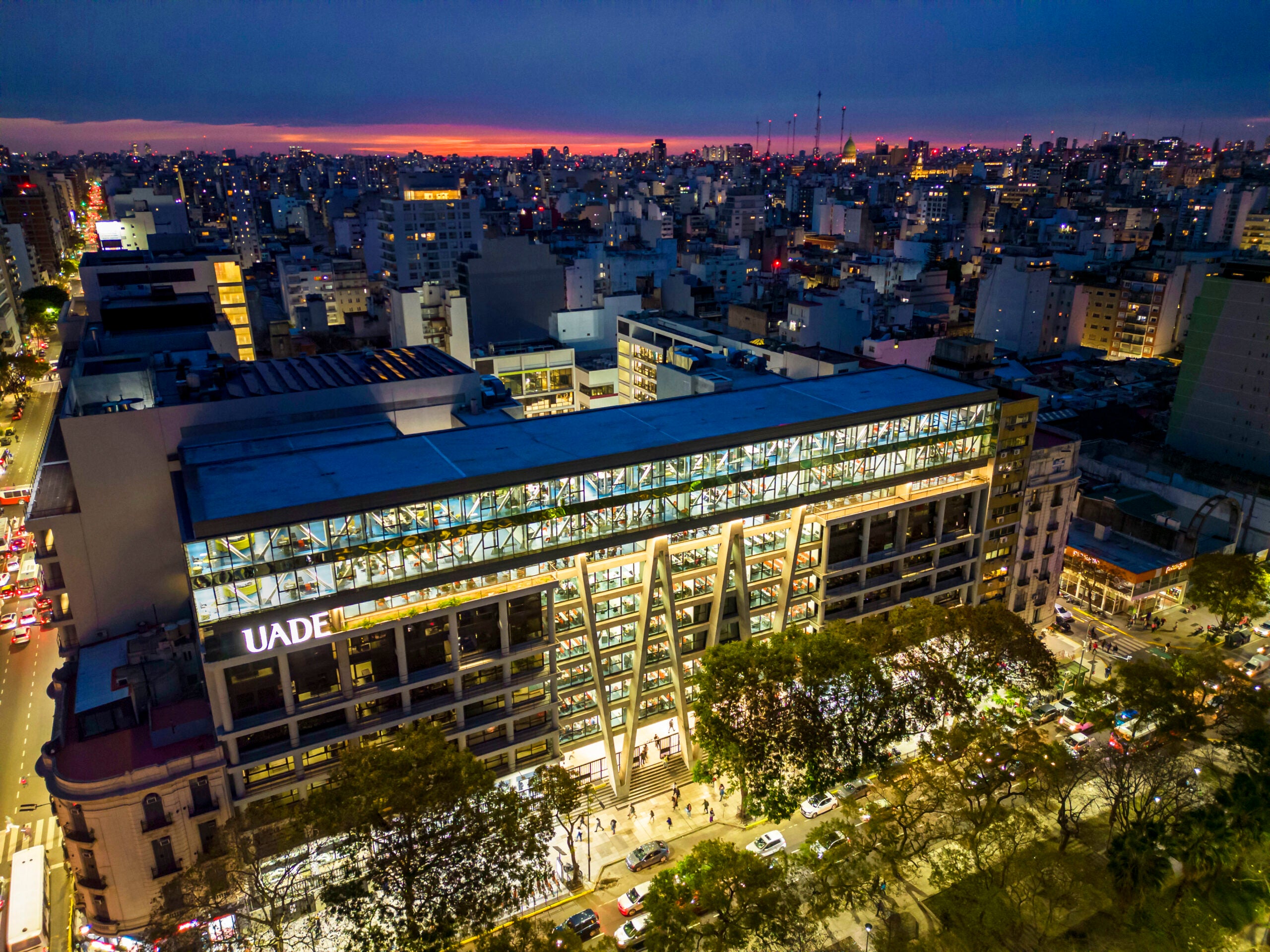 Universidad Argentina de la Empresa campus, Buenos Aires, Argentina.